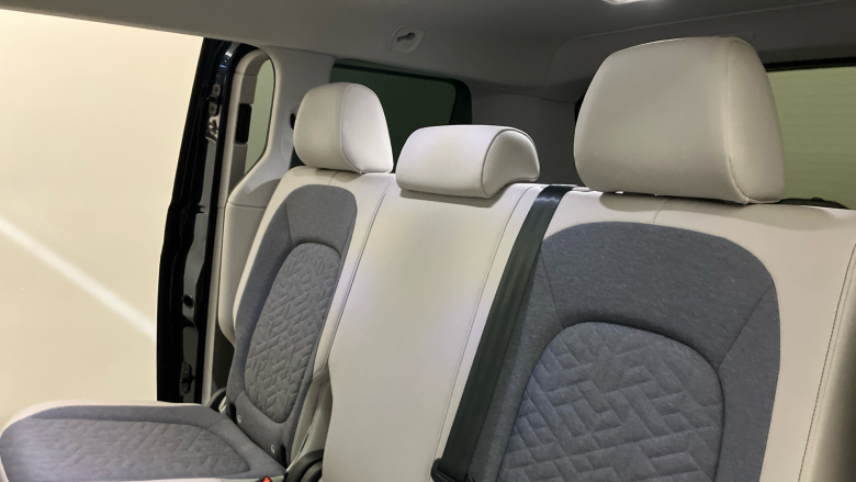 Volkswagen ID. Buzz 150kW Style Pro 77kWh 5dr Auto Electric Estate